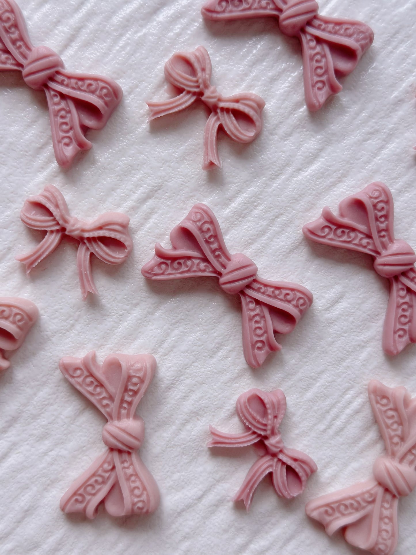 Petite Bows