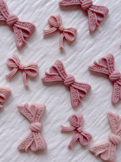 Petite Bows